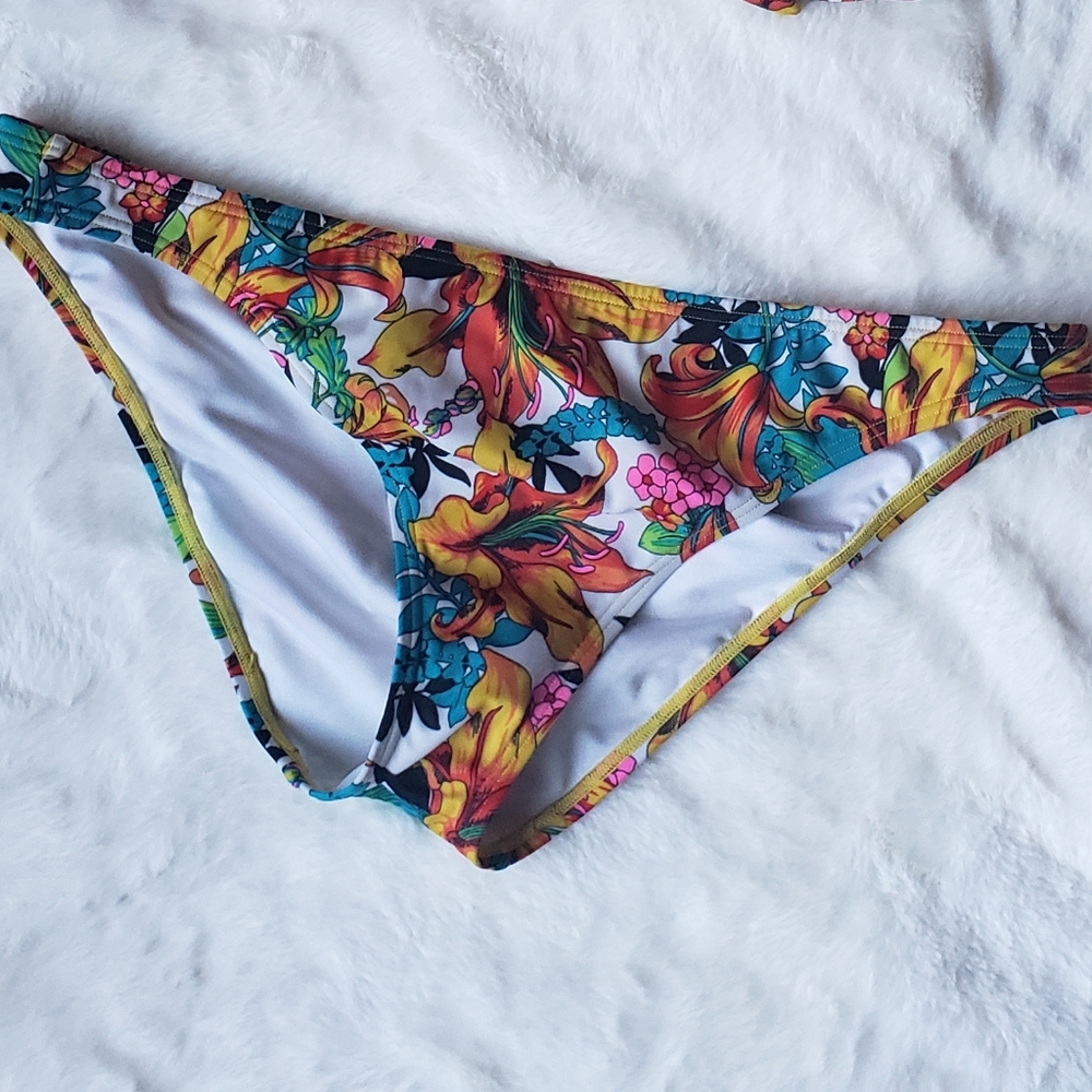 👙VS- Swim Bottoms